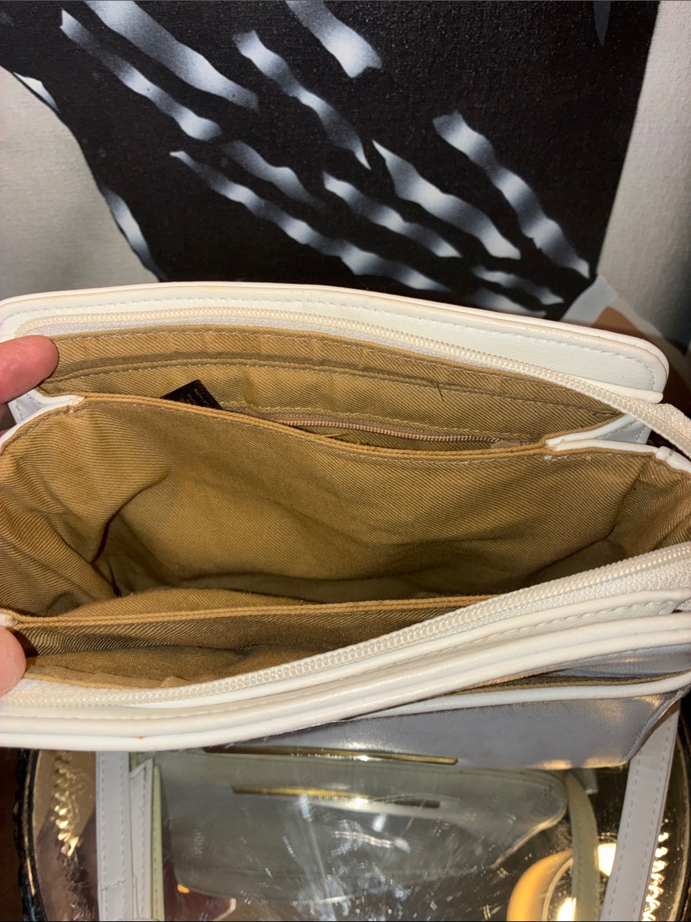 Genuine Liz Claiborne Classic White Crossbody Bag with Gold Accent - Picture 5 of 13
